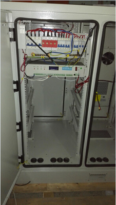 China DDTE056, armário exterior das telecomunicações com condicionador de ar da C.A., unidade de monitoração do ambiente, IP55 fornecedor