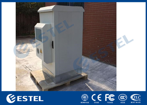 China armários bondes exteriores única parede 30U de aço galvanizada com isolação térmica fornecedor