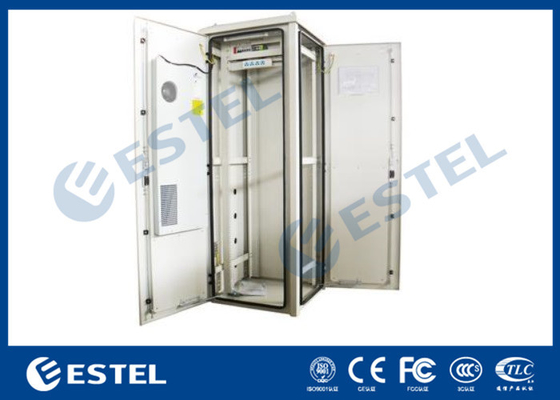 China Condicionador de ar da parede do dobro do material à prova de fogo que refrigera o armário exterior de aço galvanizado das telecomunicações fornecedor