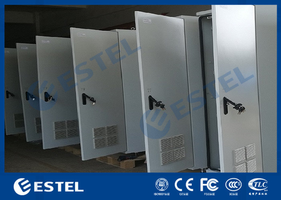 Parede dobro armário exterior de aço galvanizado das telecomunicações com os quatro ventiladores de refrigeração fornecedor
