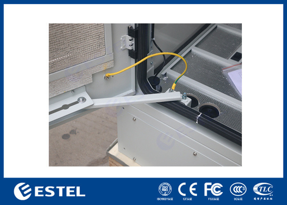 Cerco exterior da porta de IP55 24U 19inch Uncorrosion dois com o condicionador de ar 1500W e os 2 fãs fornecedor